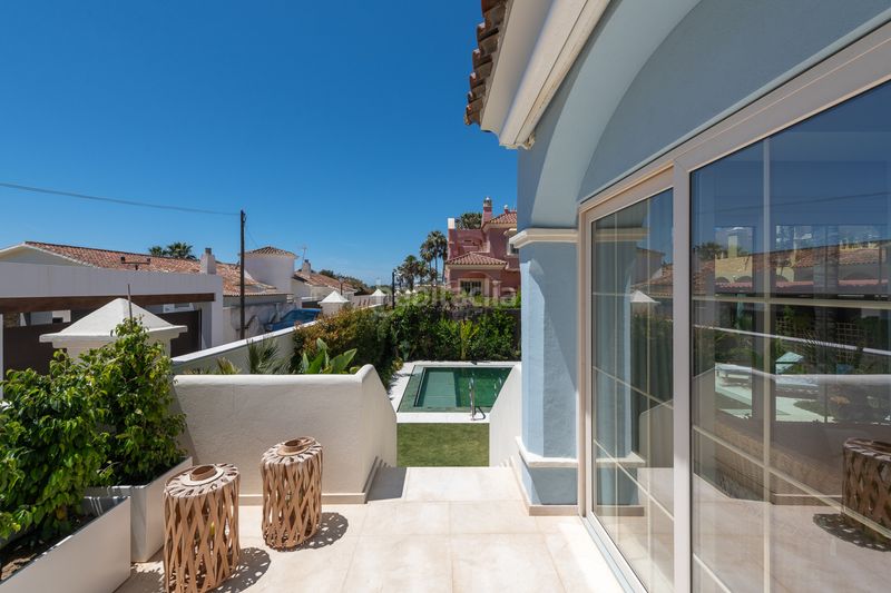 Foto 6fbae0f7-6d61-4fef-9e87-7857dfda765f. Casa amb calefacció aparcament piscina a Puerto Banús Marbella