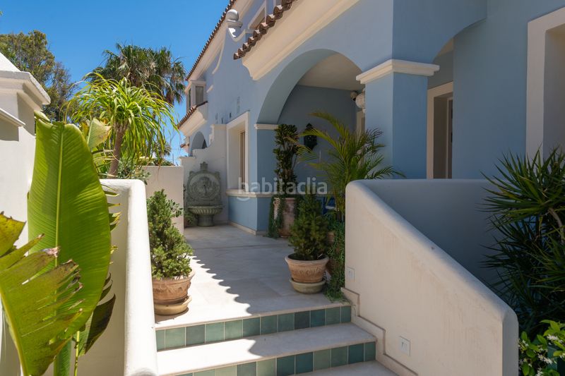 Foto d14a32d2-82e1-474b-b4e7-bf9d8cb9ae59. Casa amb calefacció aparcament piscina a Puerto Banús Marbella