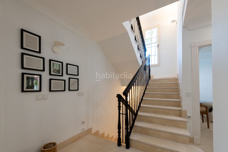 Foto e5119d81-7965-48ae-8576-e2318d56e708. Casa amb calefacció aparcament piscina a Puerto Banús Marbella