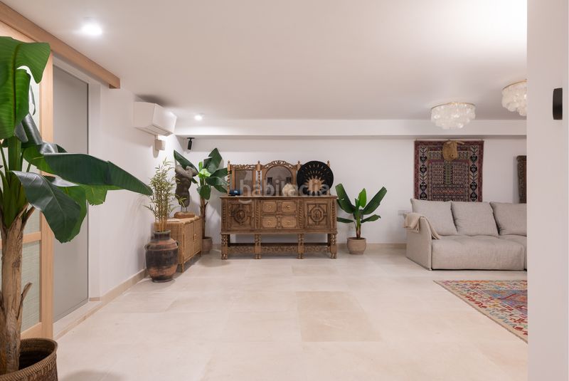 Foto f55a0070-64b9-407b-bbb3-610dd96d4ce1. Casa amb calefacció aparcament piscina a Puerto Banús Marbella