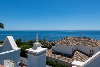 Doppelhaus  Pepina sur. Impresionante casa con vistas panormicas al mar  urbanizacin p