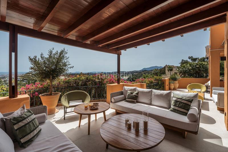 Foto 01444f0b-6ac3-4e18-8e72-77099a5a99ed. Planta baixa amb calefacció aparcament piscina a Marbella