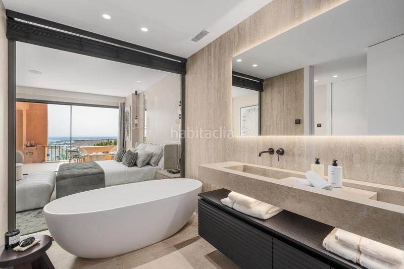 Foto 2e6979c7-0270-4716-a12a-319414aeb48d. Planta baixa amb calefacció aparcament piscina a Marbella