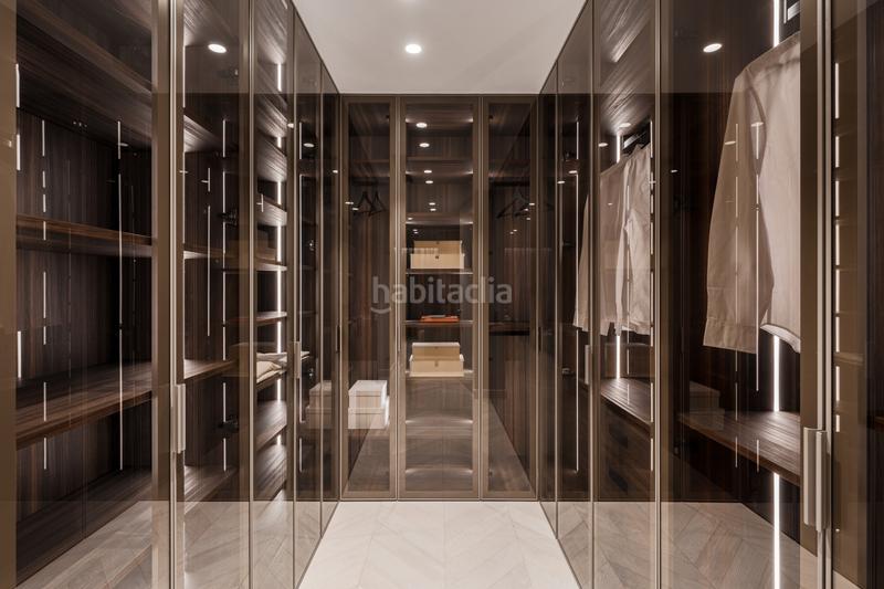 Foto bea0e429-033f-4448-8dc7-565aff0018b9. Planta baixa amb calefacció aparcament piscina a Marbella