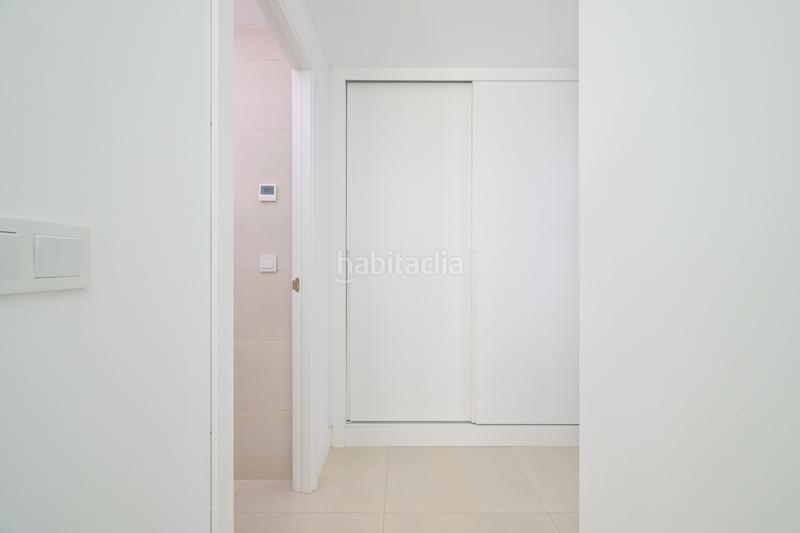 Foto 5c2b216f-b786-4389-8e81-2bd89c834cb0. Piano terra con parcheggio piscina in Puerto Deportivo Fuengirola