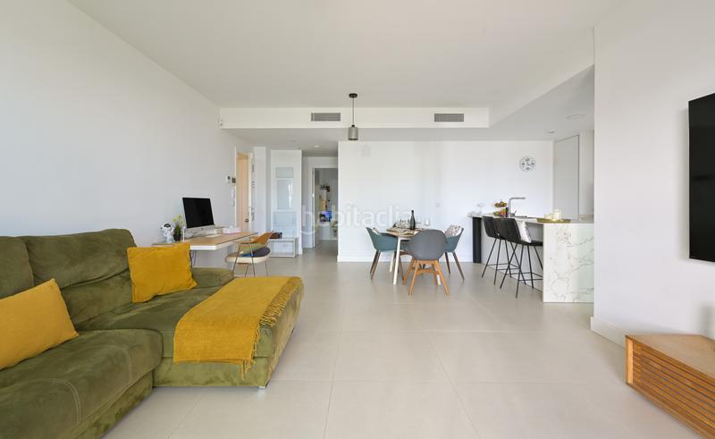 Foto 94dcdc7a-3ad4-4e2b-a38e-258d0d41b3f1. Piano terra con parcheggio piscina in Puerto Deportivo Fuengirola