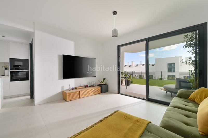 Foto f6541fd4-c7e8-4a7f-bb66-ba4c2354d6d9. Piano terra con parcheggio piscina in Puerto Deportivo Fuengirola