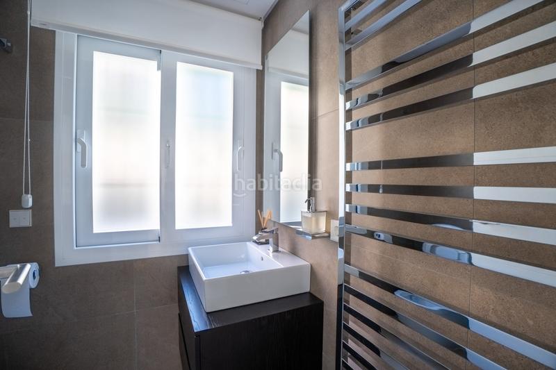 Foto 7a52119f-1305-4667-8492-43e43c9728de. Casa con riscaldamento parcheggio piscina in Nueva Andalucía centro Marbella