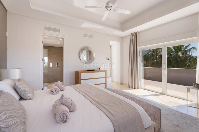 Foto b5590392-84f3-400c-8cd6-c778ba65b5b0. Casa con riscaldamento parcheggio piscina in Nueva Andalucía centro Marbella