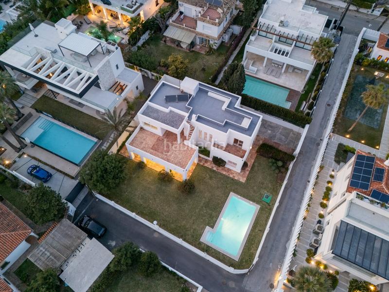 Foto 0aae4951-1859-4116-b026-89dc928090b9. Casa con parcheggio piscina in Marbesa Marbella