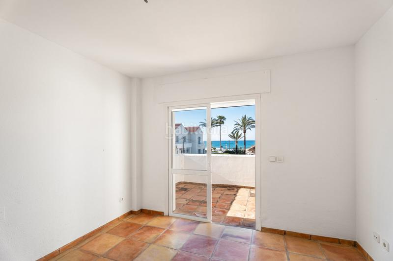 Foto f2b81b17-9b21-4ef9-a24d-69fb0c5267d5. Casa con parcheggio piscina in Marbesa Marbella