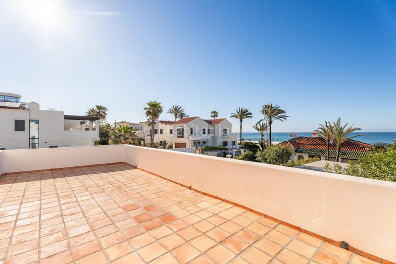 Foto f7d789b5-da2e-43d3-87ab-12a7976589ba. Casa con parcheggio piscina in Marbesa Marbella