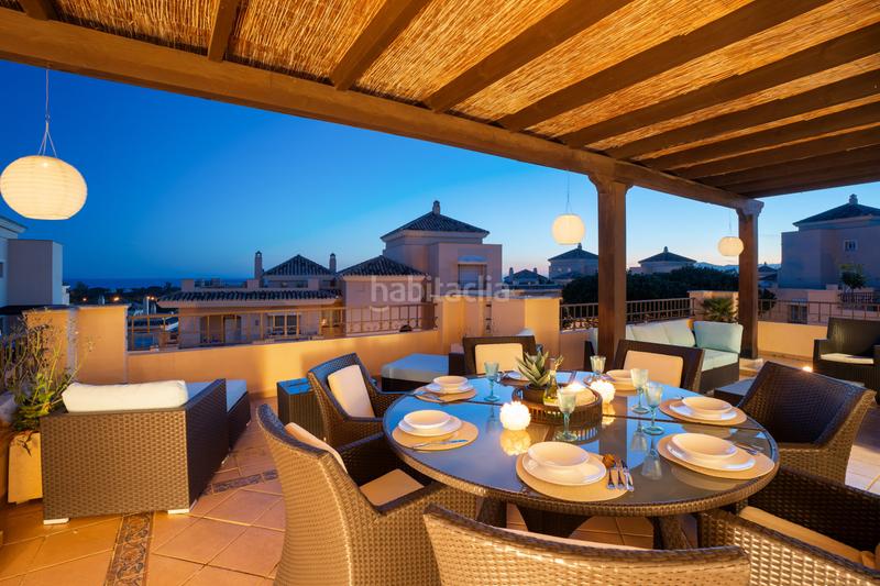 Foto 93027634-cad7-4dcb-8aa7-e410e1fb4f08. Attique avec parking piscine dans Santa María Marbella