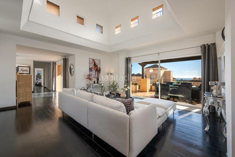 Foto e215def9-9acd-4a78-acd9-acd0a0f1fc11. Attique avec parking piscine dans Santa María Marbella