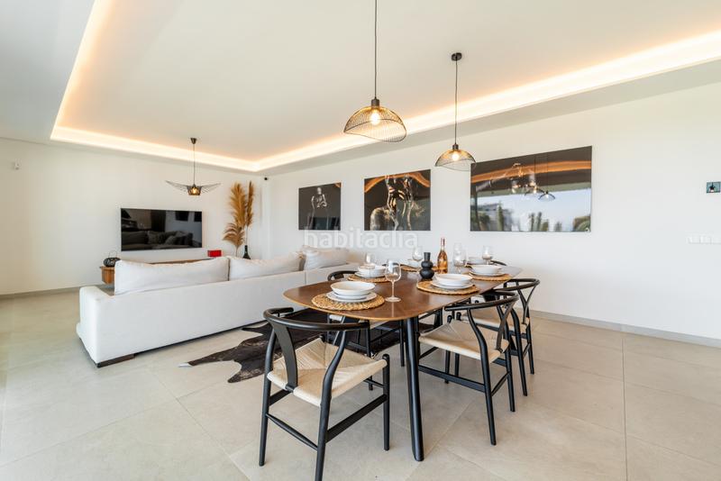 Foto b3b6ae2e-8d54-4c90-8be1-8b4ca43698ce. Location appartement avec parking piscine dans La Capellanía - El Higuerón Benalmádena