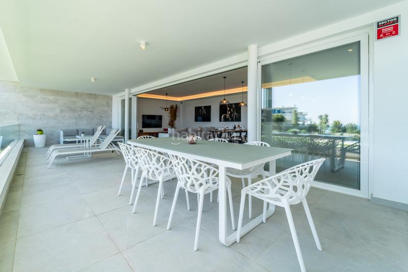 Foto bbc3271f-b890-4eb4-b991-b7a19eb73352. Rent apartment with parking pool in La Capellanía - El Higuerón Benalmádena