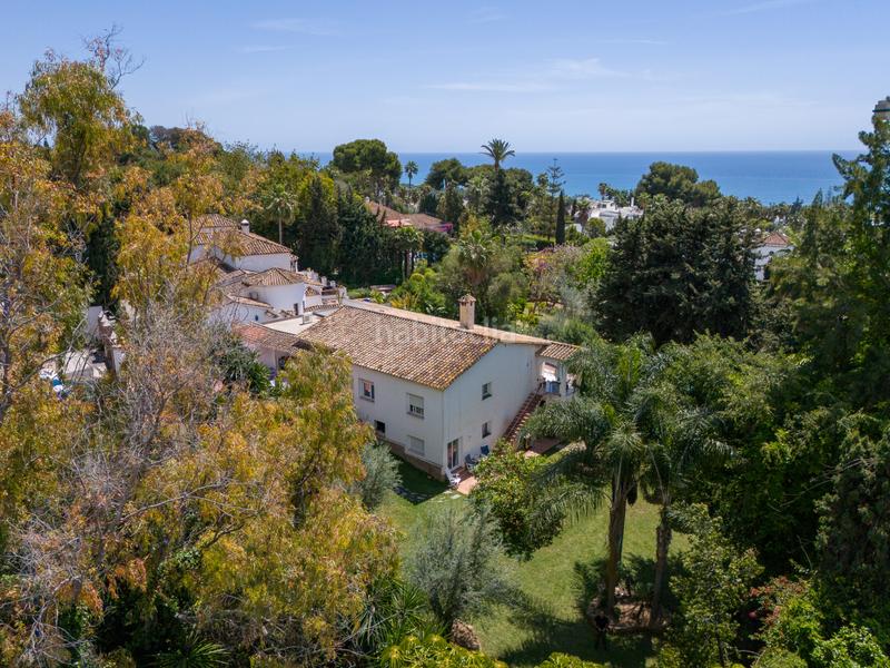 Foto d873a8da-7d7a-4025-a8cb-47f9b9f551c7. Casa con piscina in La Carolina - Guadalpín Marbella