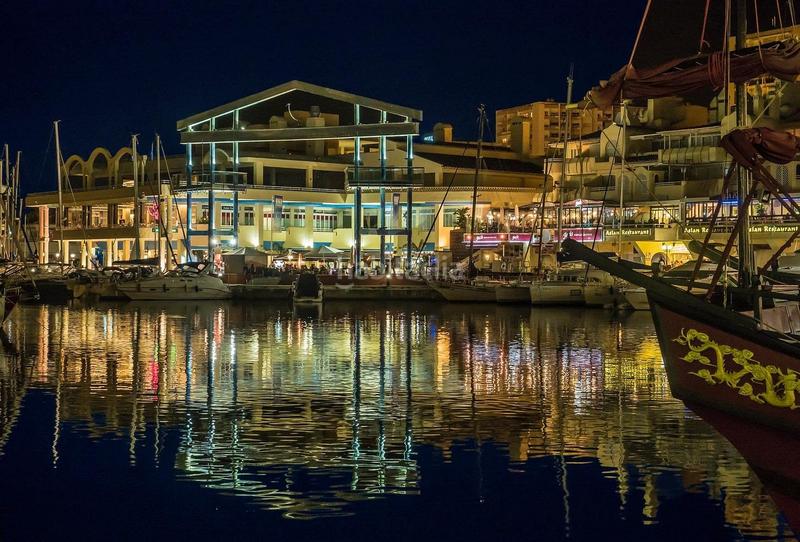 Foto 5ef7d77c-3448-438a-a098-bc4c93f51c22. Piccolo appartamento con parcheggio piscina in Zona Centro Comercial Torrequebrada Benalmádena