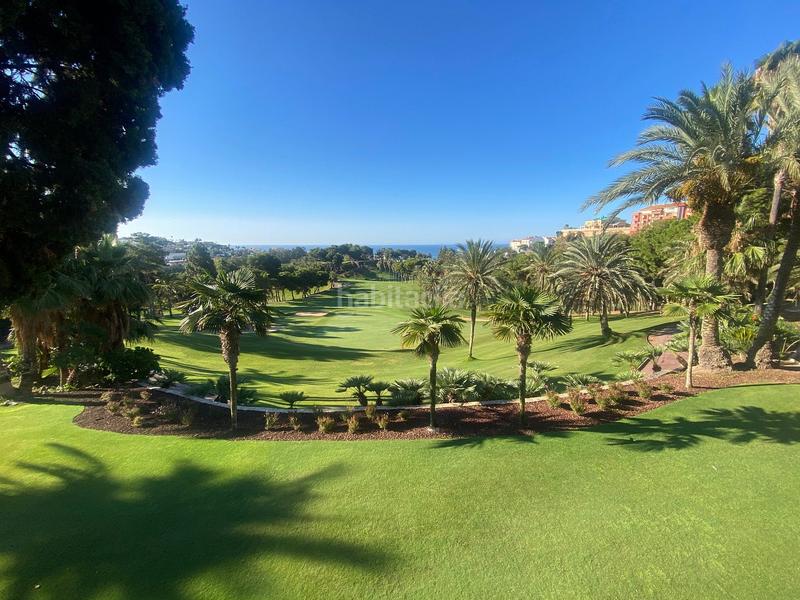 Foto a0678231-7684-479c-ad3a-50dadd773599. Piccolo appartamento con parcheggio piscina in Zona Centro Comercial Torrequebrada Benalmádena