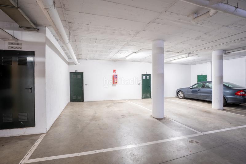 Foto bea5d6b3-ac9c-40a8-a77e-6e09aff1e1c5. Piccolo appartamento con parcheggio piscina in Zona Centro Comercial Torrequebrada Benalmádena