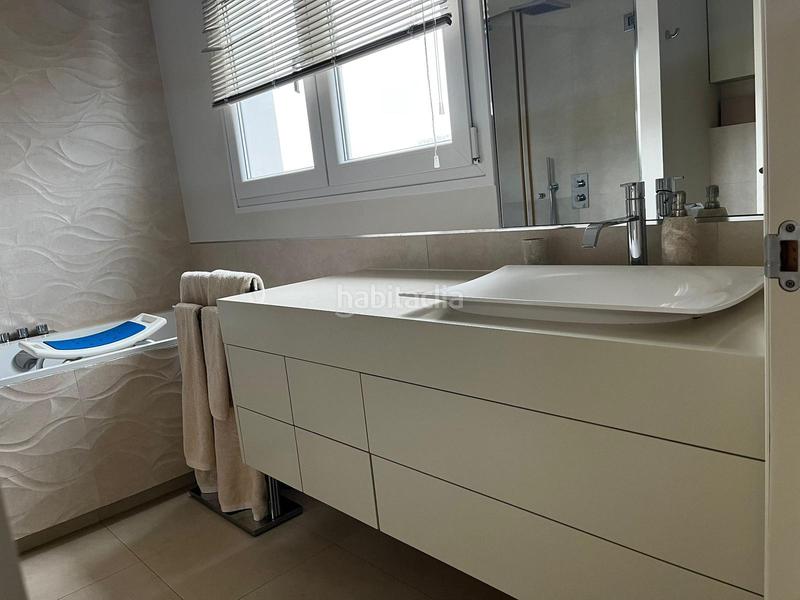 Foto 5999b906-1b9e-42b5-ba06-f467d37923d6. Appartement mit heizung parking pool in Puerto Banús Marbella