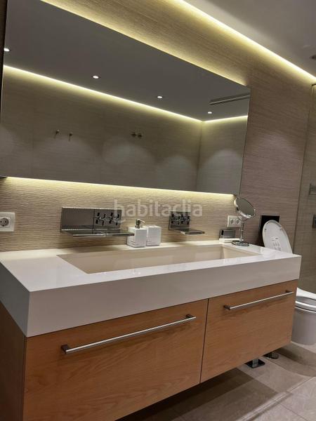 Foto 84d02f68-21e0-413a-be3a-46632753bd14. Appartement mit heizung parking pool in Puerto Banús Marbella