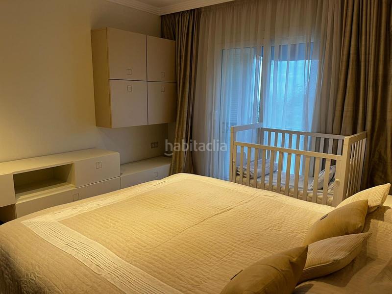 Foto 9e06bc75-548a-4c26-9c53-bfebe0974045. Appartement mit heizung parking pool in Puerto Banús Marbella