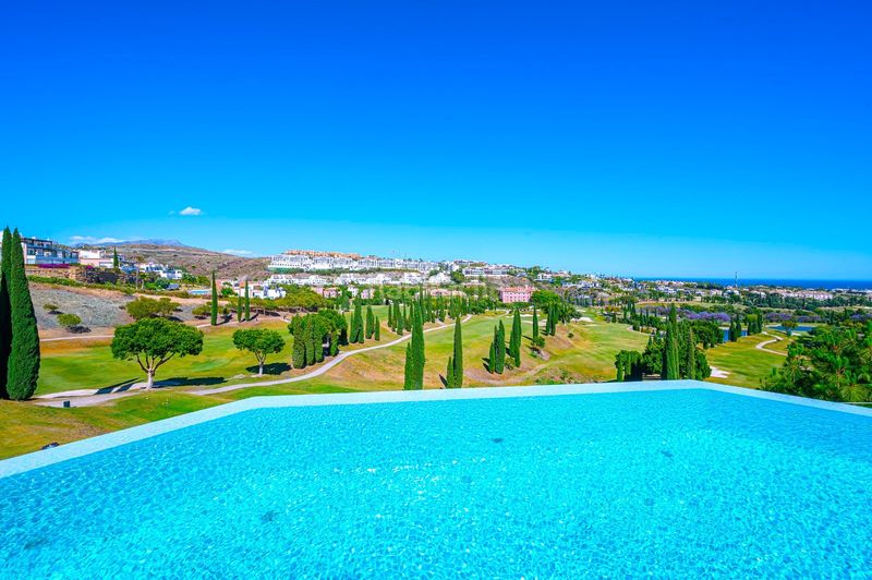 Foto fa43f04e-9a9c-4b03-89e0-9e30b66f85d0. Casa amb calefacció aparcament piscina a Los Flamingos Benahavís