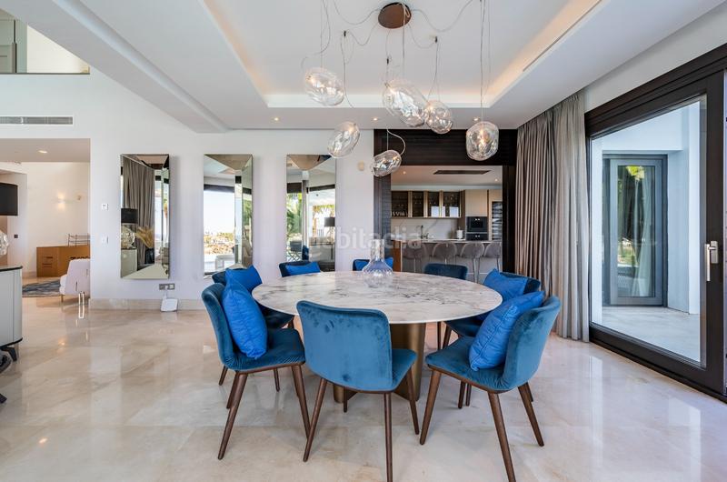 Foto 0b82383d-b3fe-4f86-a100-ec2f39070961. Casa villa de lujo en primera línea de golf en Los Flamingos, con vistas panorámicas. en Benahavís