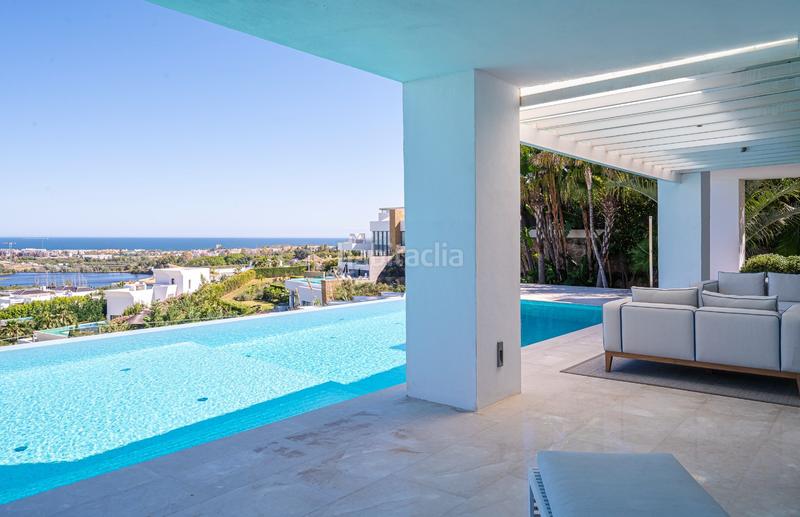 Foto 265e81d1-a1b1-4a71-982c-ce6129b61f9b. Casa villa de lujo en primera línea de golf en Los Flamingos, con vistas panorámicas. en Benahavís