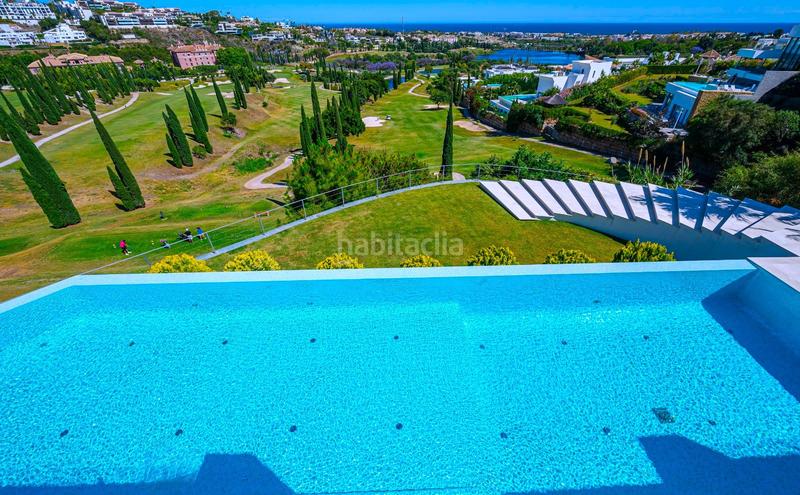 Foto 30dc2dea-4557-4115-b491-0c0c1892b60b. Casa villa de lujo en primera línea de golf en Los Flamingos, con vistas panorámicas. en Benahavís