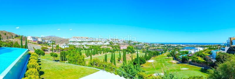Foto 682da515-4ce6-4032-9d3d-b541e34ca088. Casa villa de lujo en primera línea de golf en Los Flamingos, con vistas panorámicas. en Benahavís