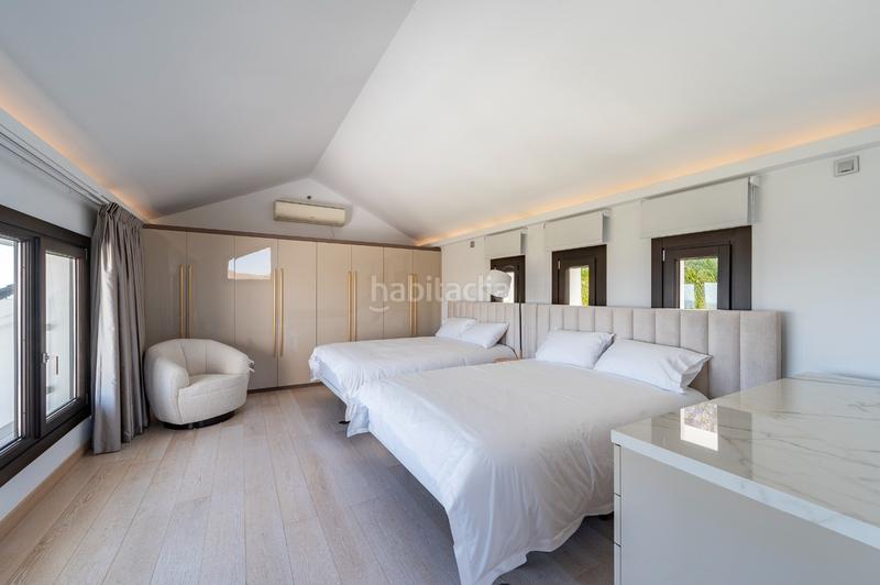 Foto dcc00c73-59aa-4f5b-8290-a57485da6a8b. Casa villa de lujo en primera línea de golf en Los Flamingos, con vistas panorámicas. en Benahavís