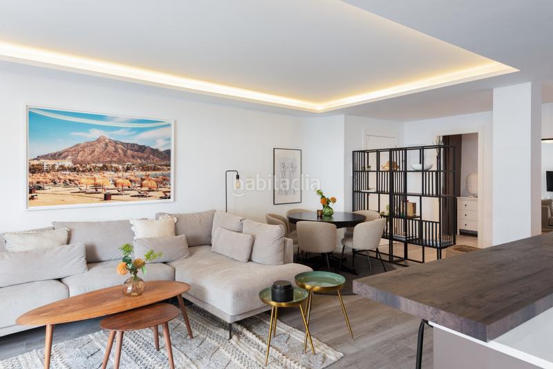 Foto f0f8dbdf-8b60-4da9-ae9b-e65f75f9da43. Appartement avec parking piscine dans Nueva Andalucía centro Marbella