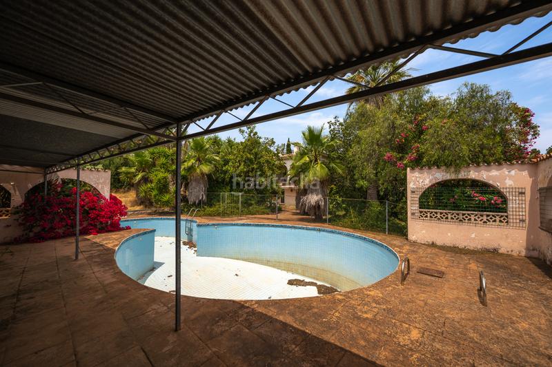 Foto f25d3786-0aea-49c9-a53f-9c8e6b8ffa02. Casa amb aparcament piscina a Valdeolletas - Las Cancelas - Xarblanca Marbella