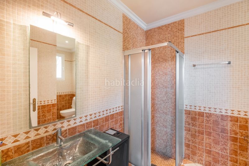 Foto aa741221-7aeb-43b0-9f72-5b4fc20e2528. Casa amb aparcament piscina a altos de Estepona Estepona