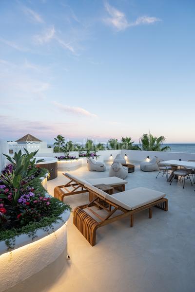 Foto 36f31107-bec1-4966-b101-bff93fa12123. Ático 7 exclusivos áticos en primera línea de playa viva en su máxima expresión impresionantes áticos con vistas panorámicas en Estepona