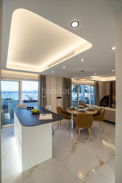 Foto d0948c1e-0ff0-4898-ba5f-d673ae2c5a48. Ático 7 exclusivos áticos en primera línea de playa viva en su máxima expresión impresionantes áticos con vistas panorámicas en Estepona