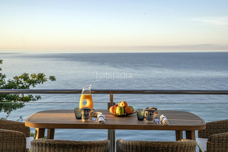 Foto dc22dd57-915f-4547-87e4-870acd53ced2. Ático 7 exclusivos áticos en primera línea de playa viva en su máxima expresión impresionantes áticos con vistas panorámicas en Estepona