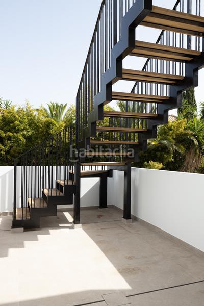 Foto 1a6e4fb6-4bb0-45c8-a849-229163ecc753. Casa amb piscina a Marbesa Marbella