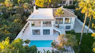Casa a Marbesa. Exclusiva villa de lujo en marbesa playa, marbella este
