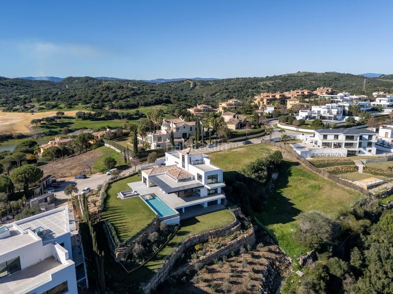 Foto f17ebc7e-3e97-4ccf-97ae-b258681e78ec. Casa bienvenido al paraíso ! en puerto de Sotogrande-la marina Sotogrande