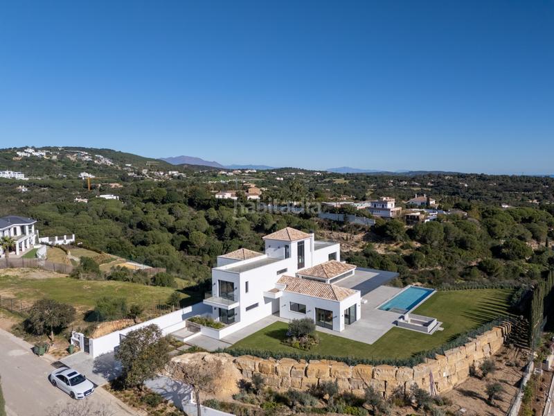 Foto f615f156-ffbb-4249-b46e-cf3d603adb22. Casa bienvenido al paraíso ! en puerto de Sotogrande-la marina Sotogrande