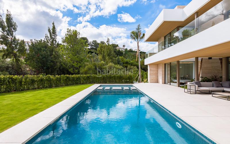 Foto b40f4ac2-09d0-4b11-ad81-2e1e7139269a. Casa exclusiva villa de lujo con vistas panorámicas en el paraíso, en Estepona