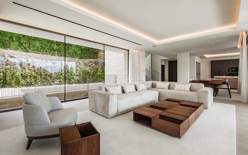 Foto fd6c19a7-5930-456d-ba23-adecb83089d4. Casa exclusiva villa de lujo con vistas panorámicas en el paraíso, en Estepona