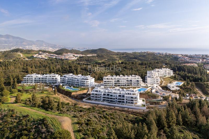 Foto 0518ae6a-c1b9-4d19-9249-00c8a738446c. Apartament amb aparcament piscina a El Faro de Calaburra - Chaparral Mijas