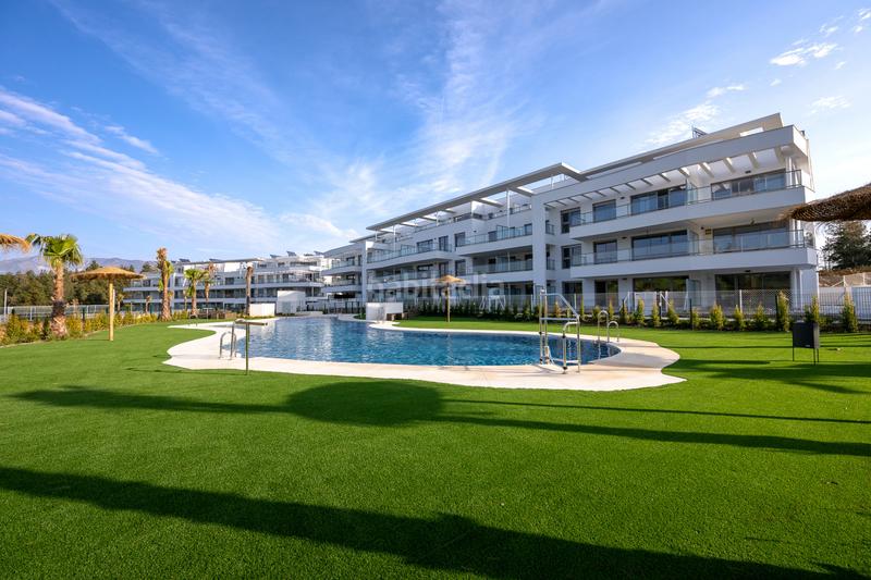 Foto 9b9ccb2f-b97d-4e12-8414-10da68848f98. Apartament amb aparcament piscina a El Faro de Calaburra - Chaparral Mijas