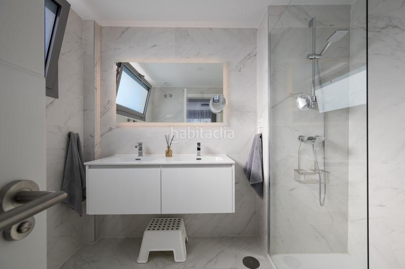 Foto a8ca0922-0369-43e9-a210-36dc18354350. Apartament amb aparcament piscina a El Faro de Calaburra - Chaparral Mijas
