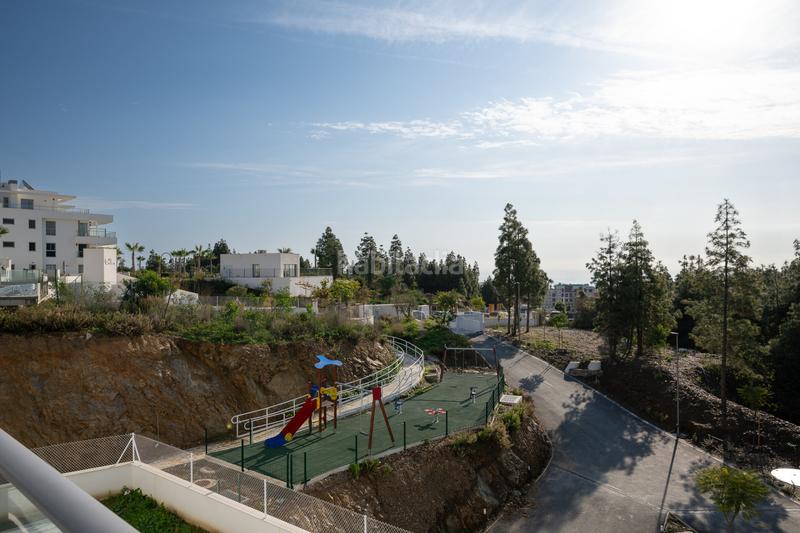 Foto b0e8dbfe-09b2-43c3-a977-107a074bacba. Apartament amb aparcament piscina a El Faro de Calaburra - Chaparral Mijas