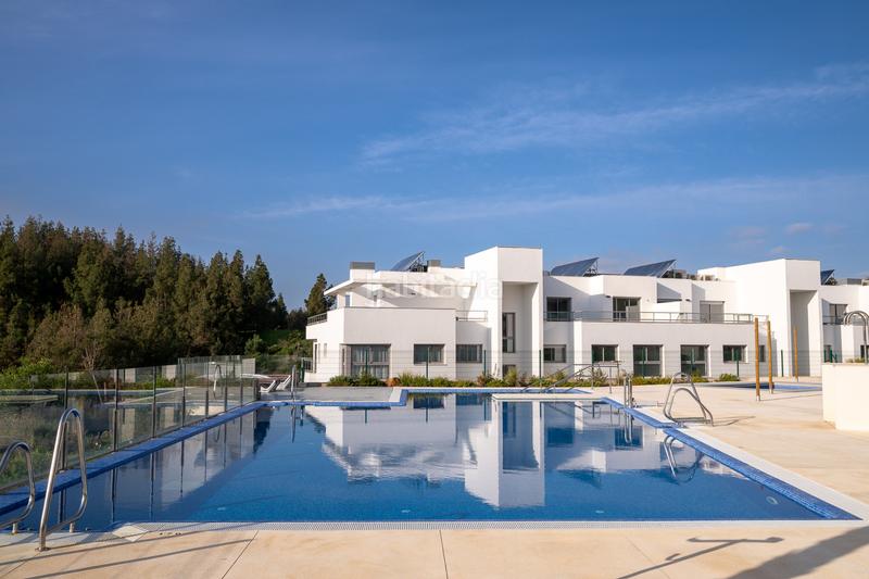 Foto b4663aeb-0fb7-4063-9f16-d82c647d32f0. Apartament amb aparcament piscina a El Faro de Calaburra - Chaparral Mijas